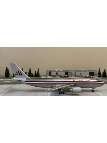 JC WINGS 1:200 AMERICAN AIRBUS A300-600R
