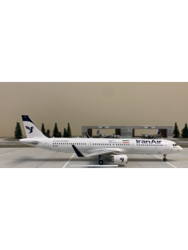 JC WINGS 1:200 IRAN AIR AIRBUS A321