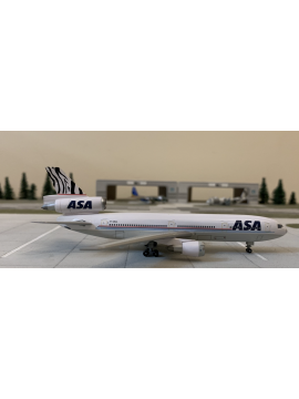 DRAGON 1:400 ASA DC-10-30