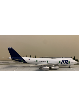 INFLIGHT 1:200 UTA BOEING 747-200