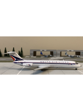 BLUE BOX 1:200 DELTA AIRLINES DC-9-30 