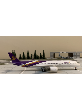 PHOENIX 1:400 THAI AIRBUS A350-900