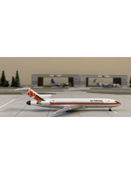 AEROCLASSICS 1:400 TAP PORTUGAL BOEING 727-200