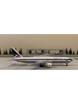 DRAGON 1:400 DELTA BOEING 767-300ER