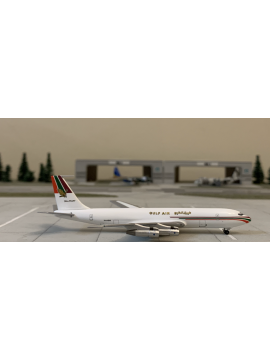 AVIATION 1:400 GULF AIR BOEING 707-300