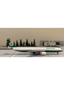 AEROCLASSICS 1:400 EVA AIR AIRBUS A330-300