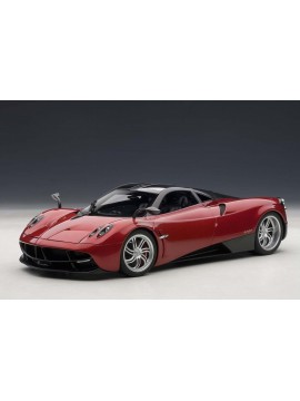 AUTOART 1:18 PAGANI HUAYRA