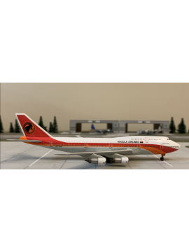 DRAGON 1:400 ANGOLA AIRLINES BOEING 747-300