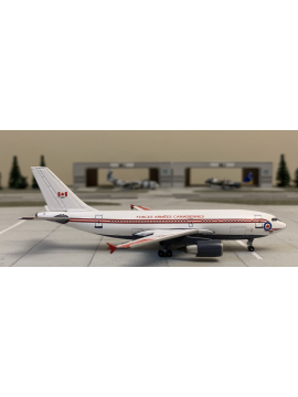 AEROCLASSICS 1:400 CANADIAN ARMED FORCES AIRBUS A310 POLARIS