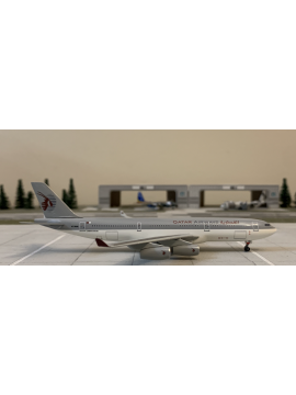 DRAGON 1:400 QATAR AIRWAYS AIRBUS A340-200