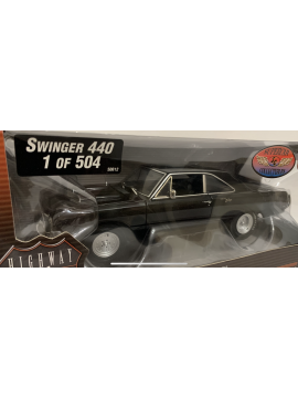 HIGHWAY61 1:18 1970 DODGE DART SWINGER 440