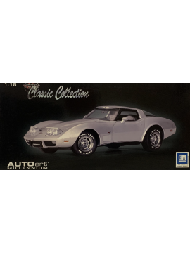 AUTOART 1:18 1978 CHEVROLET CORVETTE 25TH ANNIVERSARY EDITION