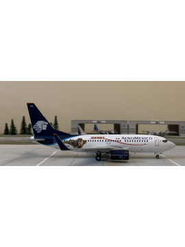 JC WINGS 1:200 AEROMEXICO BOEING 737-700 “IRON MAN”