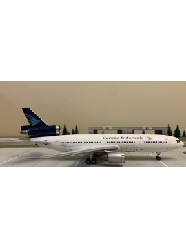 AVIATION 1:200 GARUDA INDONESIA DC-10-30