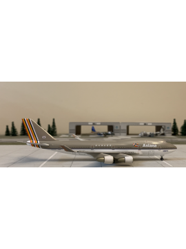 HERPA WINGS 1:400 ASIANA BOEING 747-400