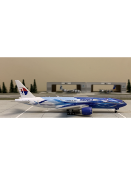 PHOENIX 1:400 MALAYSIA BOEING 777-200ER “FREEDOM OF SPACE”