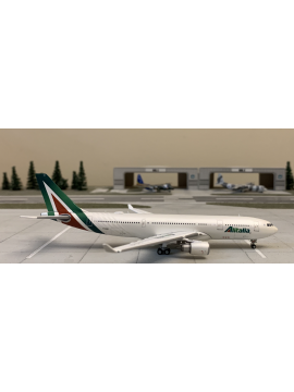 GEMINI JETS 1:400 ALITALIA AIRBUS A330-200