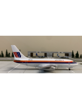 INFLIGHT 1:200 UNITED BOEING 737-200