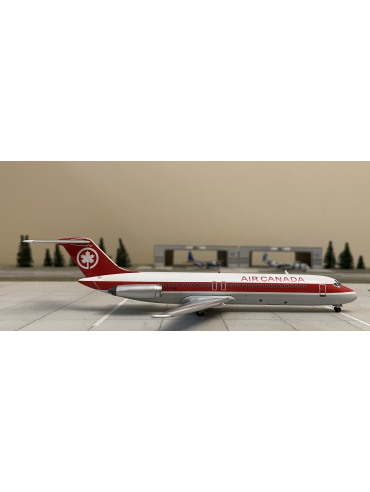 AVIATION 1:200 AIR CANADA DC-9-30