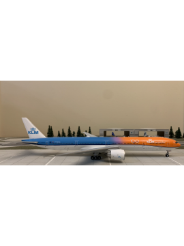 JC WINGS 1:200 KLM BOEING 777-300ER