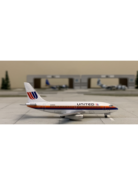 AEROCLASSICS 1:400 UNITED BOEING 737-200
