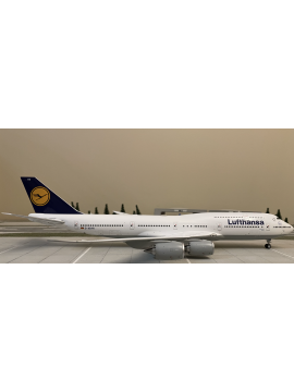 JC WINGS 1:200 LUFTHANSA BOEING 747-8