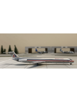 NG MODEL 1:400 AMERICAN MD-83