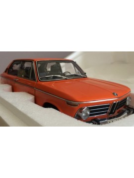 Autoart 1:18 BMW 2000 Touring