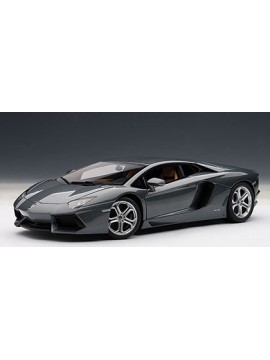 Autoart 1:18 LAMBORGHINI AVENTADOR LP700-4 