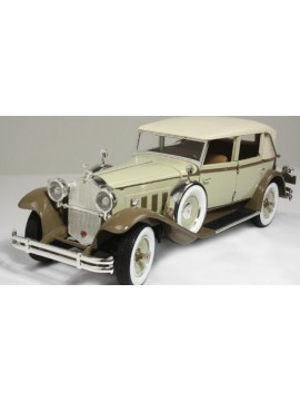 SIGNATURE MODELS 1:18 1930 PACKARD BREWSTER 