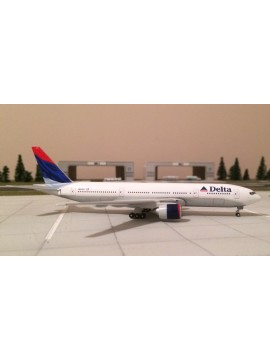 GEMINI JETS 1:400 DELTA BOEING 777-200