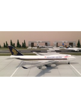 DRAGON 1:400 SINGAPORE AIRLINES BOEING 747-400 1000th BOEING 747