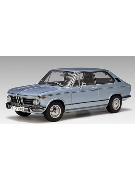 AUTOART 1:18 BMW 2000 TOURING