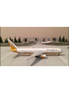 AEROCLASSICS 1:400 ROYAL BRUNEI BOEING 767-300