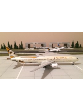 GEMINI JETS 1:400 ETIHAD BOEING 777-300ER