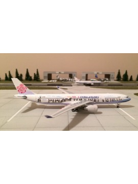 PHOENIX 1:400 CHINA AIRLINES AIRBUS A330-300