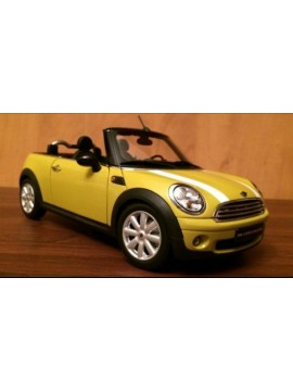 KYOSHO 1:18 2009 MINI COOPER  CONVERTIBLE 