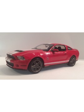 GREEN LIGHT 1:18 FORD SHELBY GT500 2010