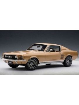AUTOART 1:18 FORD MUSTANG GT 390 1967