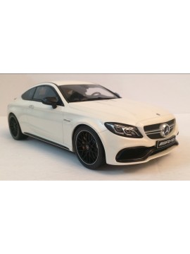 GT SPIRIT 1:18 MERCEDES BENZ AMG C 63 S COUPE