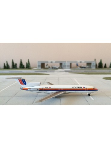 DRAGON 1:400 UNITED BOEING 727-200