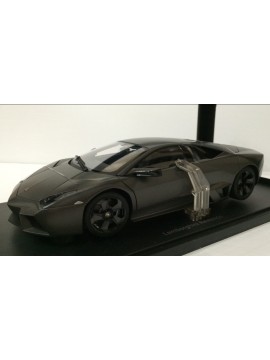 AUTOART 1:18 LAMBORGHINI REVENTON