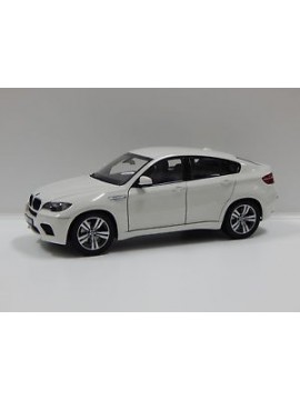 KYOSHO 1:18 BMW X6M E71M 2010