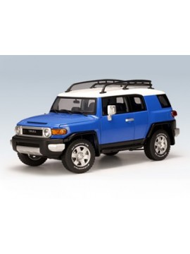 AUTOART 1:18 TOYOTA FJ CRUISER 